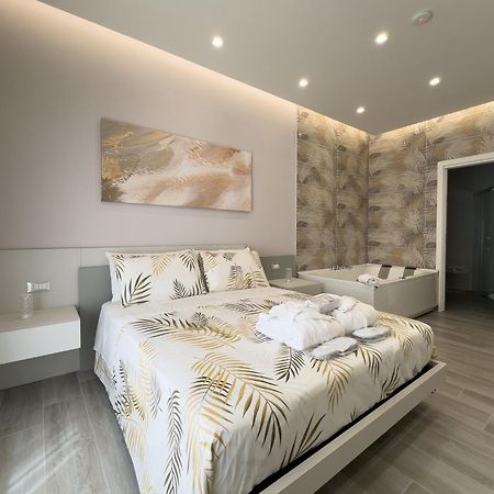 Al Civico3 Home & Suites Salerno Kültér fotó