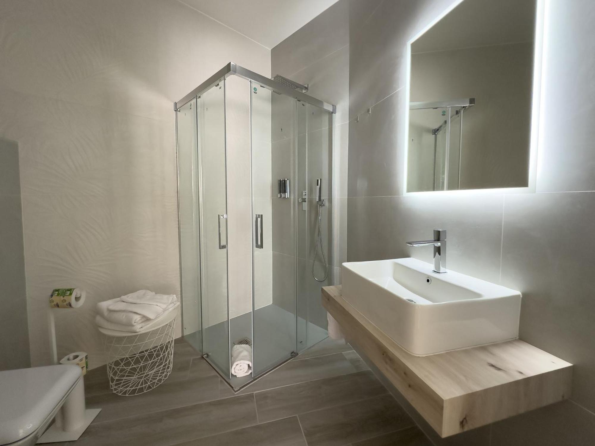 Al Civico3 Home & Suites Salerno Kültér fotó