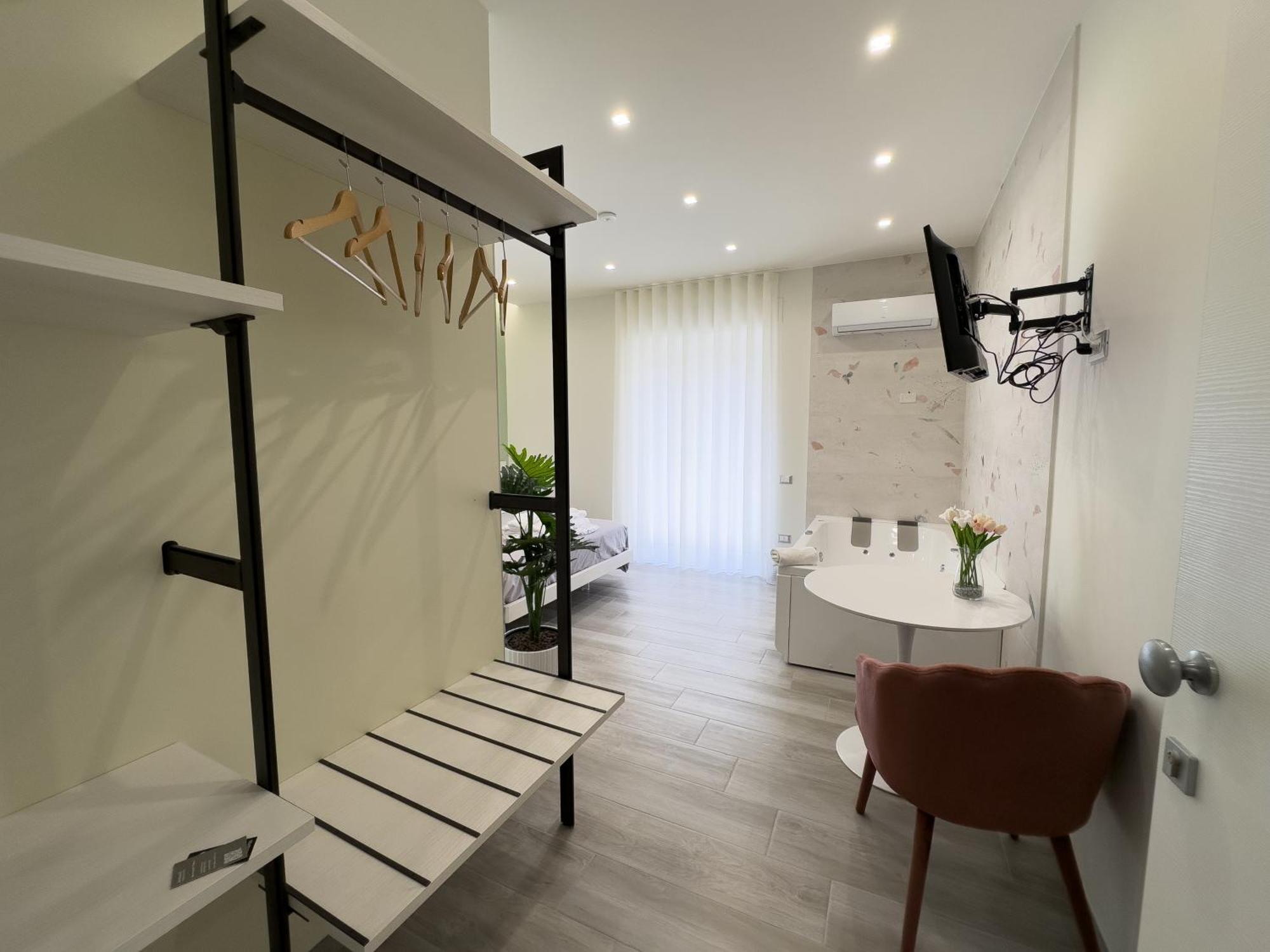 Al Civico3 Home & Suites Salerno Kültér fotó